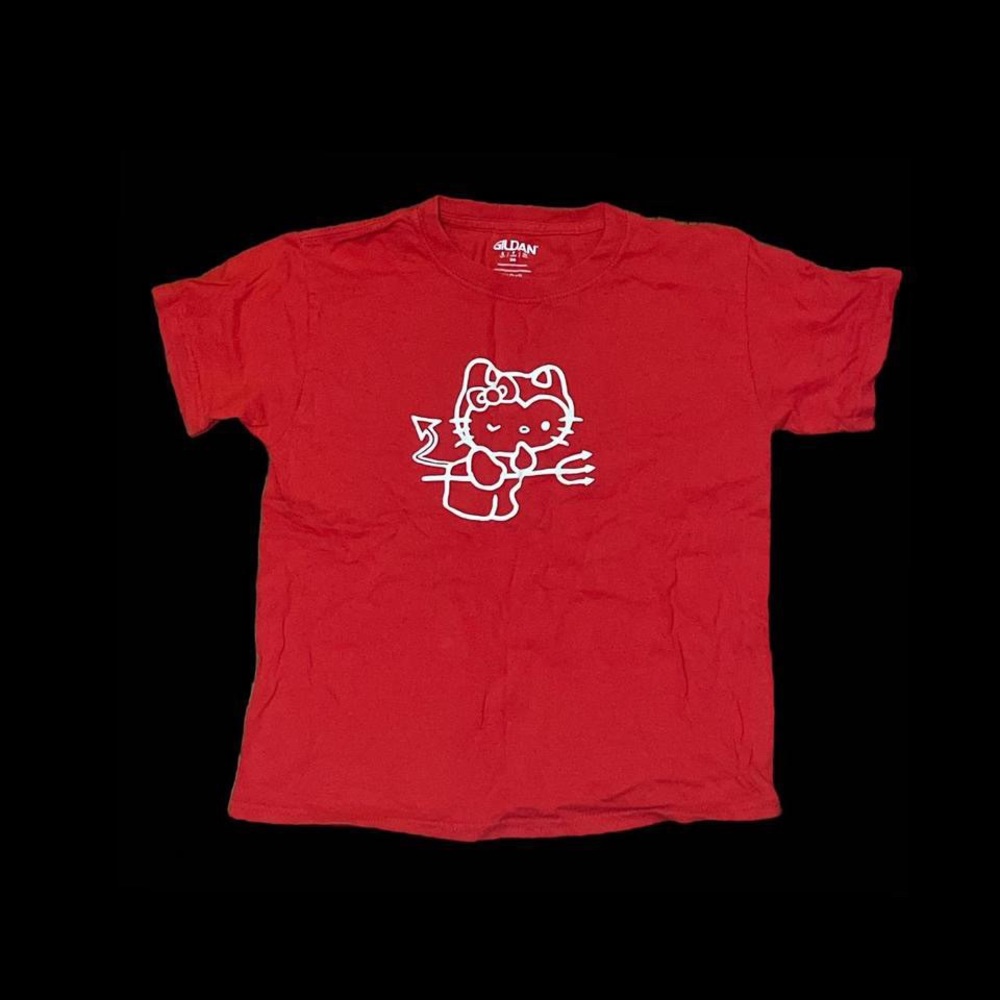 Hello kitty tee